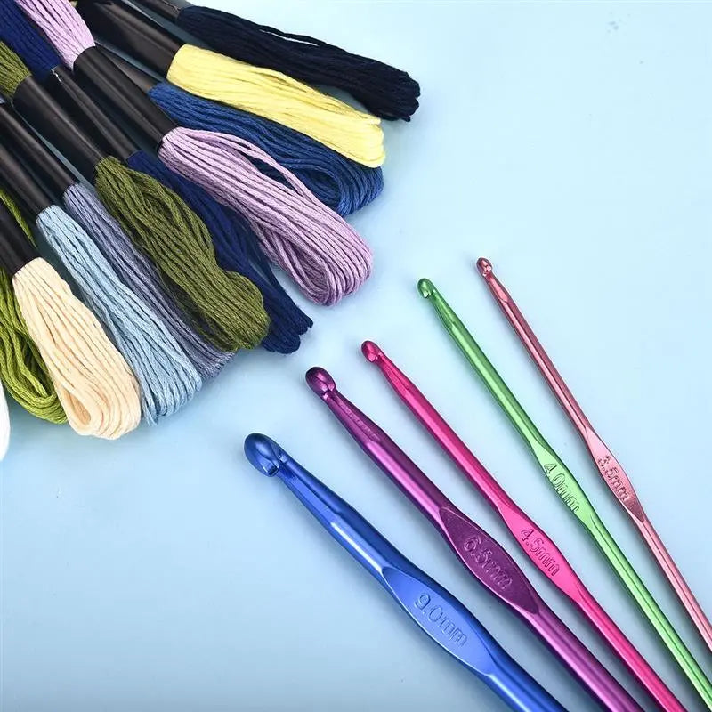 12pcs 1pcs Metal/Wooden/Plastic Handle Crochet Hook Knitting Needles Set Crocheting Needle Tool Sweater Knitting DIY Crafts